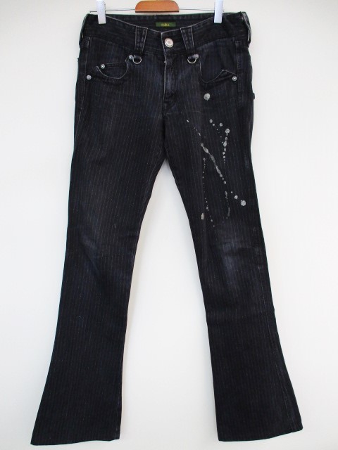 オベリスク Obelisk ブーツカットデニムパンツ W28 黒 綿 ストライプ柄 