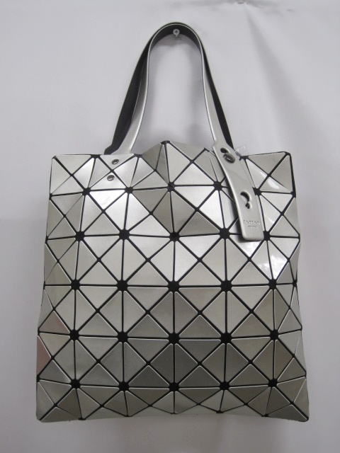 バオバオ イッセイミヤケ シルバー トートバッグ - トートバッグ 