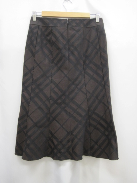 バーバリー ロンドン BURBERRY LONDON ミモレ丈 フレアスカート サイズ