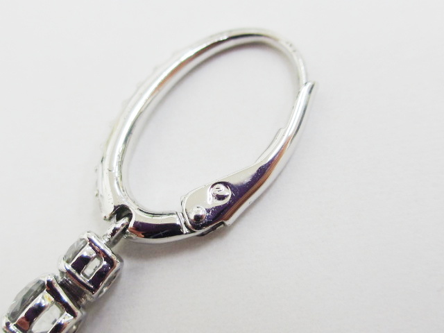 SWAROVSKI　Stone ピアス　シルバーカラー Amazon | スワロフスキー ピアス レディース STONE ピアス