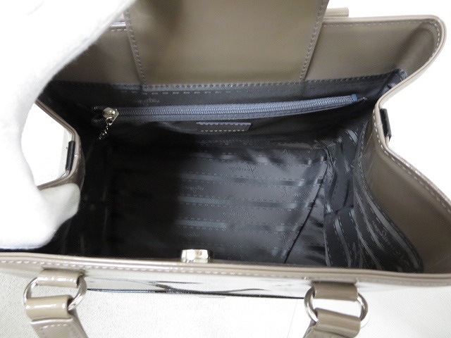 銀座かねまつ GINZA Kanematsu バイカラー エナメルトートバッグ 美品  