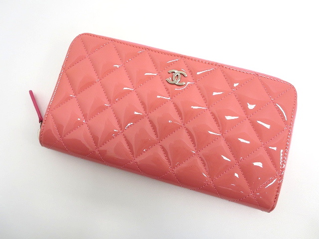 未使用品 シャネル CHANEL マトラッセ エナメル ラウンドファスナー 長  