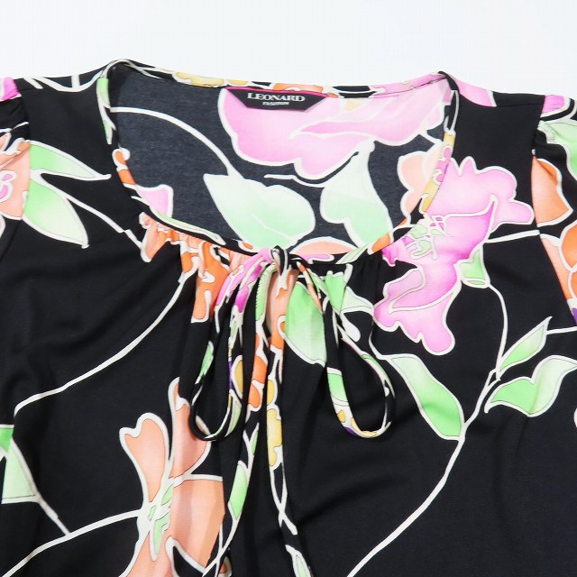 極美品 レオナール LEONARD カンカン素材 パフスリーブ 半袖 フラワー  