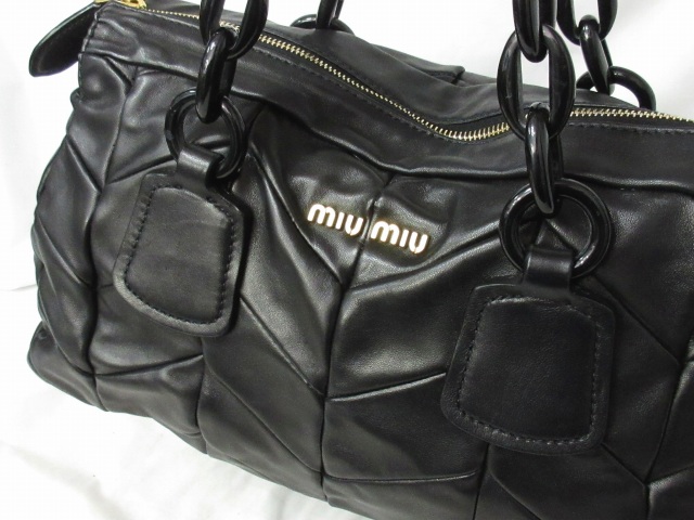 ミュウミュウ miumiu ショルダーバッグ プラ チェーン レザー