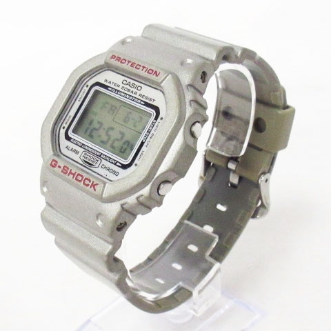 稼動 腕時計　CASIO G-SHOCK カシオ　ホワイト　新品電池　C22 G-SHOCK カシオ Gショック スケルトン ホワイト＆ピンクゴールド