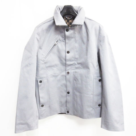 ルイ・ヴィトンスタンドカラージャケットホワイト