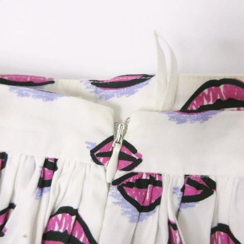 PRADAプラダ　スカート　リッププリント　唇　ウエストリボン PRADAプラダ スカート リッププリント 唇 ウエストリボン