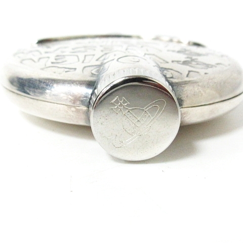 年のクリスマスの特別な衣装 Vivienne Westwood オイルライター タンク型 タバコグッズ Sendsites Com