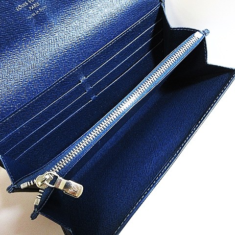 ルイヴィトン LOUIS VUITTON ポルトフォイユサラ エピ M60320 長