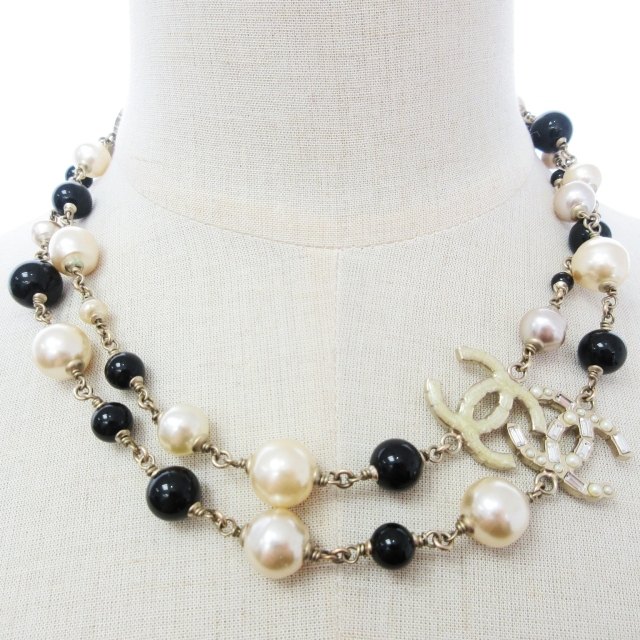 シャネル CHANEL 09A フェイクパール×ココマーク ネックレス 