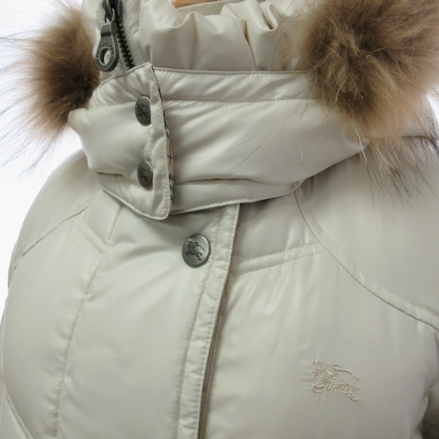 バーバリーブルーレーベル ダウンコート 40 白 バーバリー