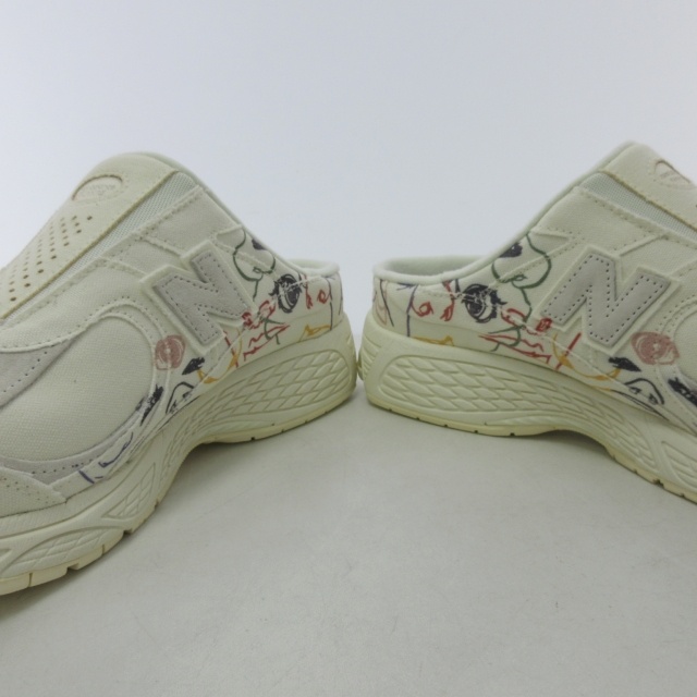 未使用品 ニューバランス NEW BALANCE × Bryant Giles 新品同様 2002R  