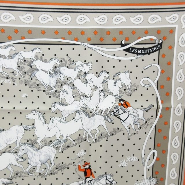 未使用品 エルメス HERMES タグ付 22AW カレ55 LES MUSTANGS BANDANA 