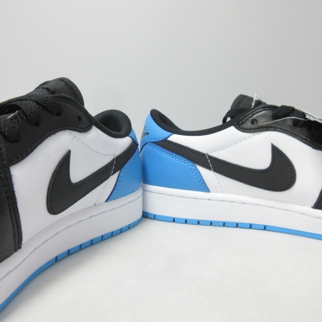 未使用品 ナイキ NIKE 美品 タグ付き AIR JORDAN エアジョーダン 1 
