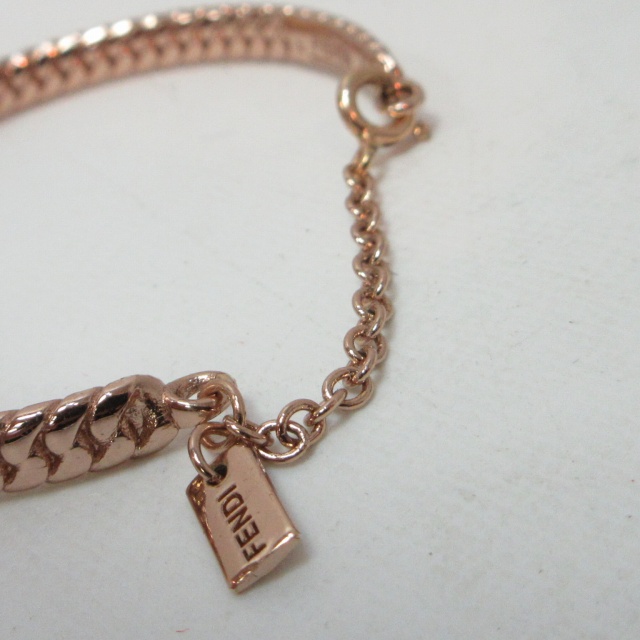 プレゼント　Fendi バングル　ブレスレット　レディース FENDI フェンディ ブレスレット MEDIUM BANGLE BAGUETTE