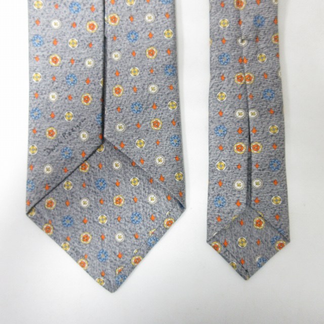 タグ付 BVLGARI ビーゼロワン 総柄 セッテピエゲ ネクタイ 新品 美品 希少セッテピエゲ BVLGARI ブルガリ ネクタイ ロゴ 筆記体 インク