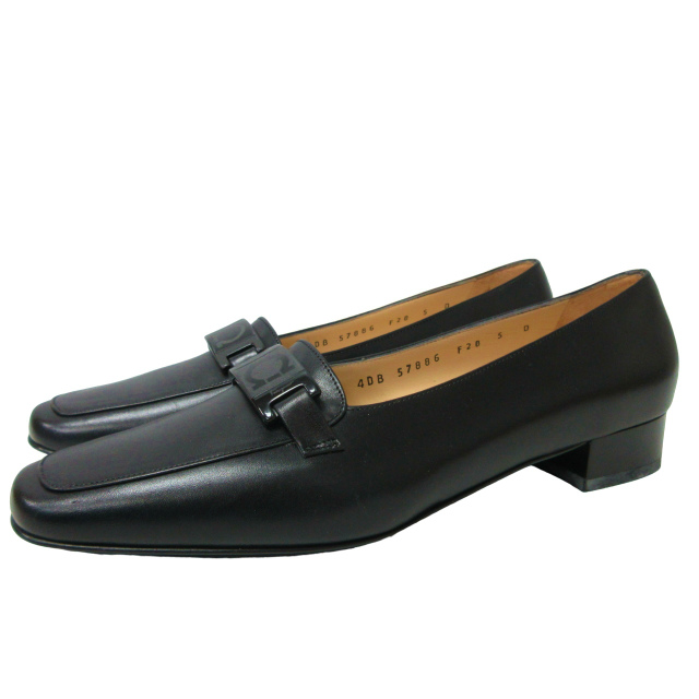 サルヴァトーレフェラガモ Salvatore Ferragamo ガンチーニ