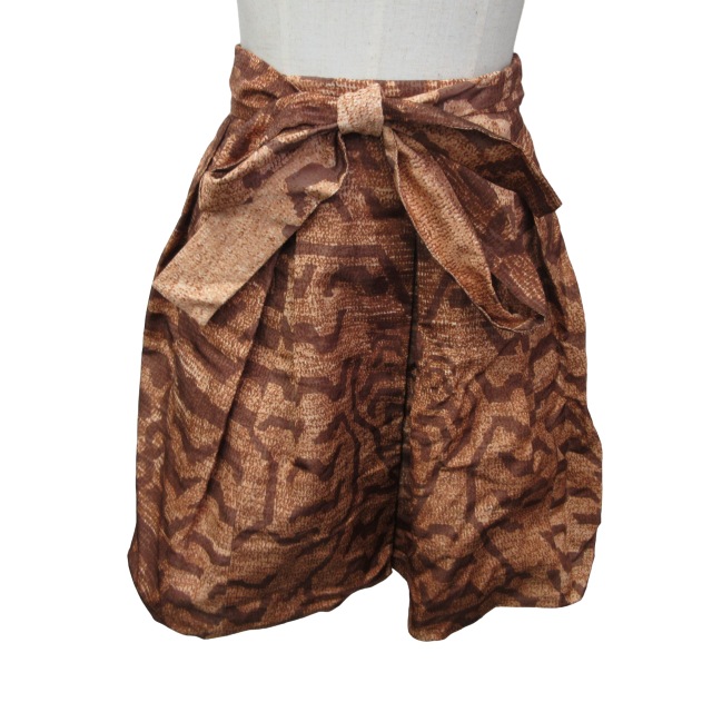 ミュウミュウ ラップスカート 美品ミュウミュウ ミニ丈スカート