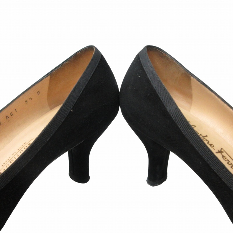 サルヴァトーレフェラガモ Salvatore Ferragamo ヴァラリボン パンプス