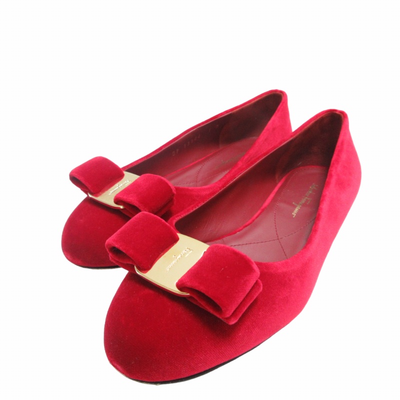 サルヴァトーレフェラガモ Salvatore Ferragamo ヴァラリボン 