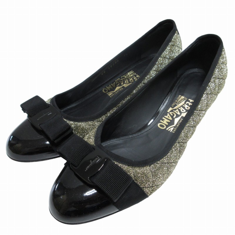 【Salvatore Ferragamo】ヴァラ　パンプス　ブラックリボン OLD FERRAGAMO(オールドフェラガモ) ブラックスエードヴァラ