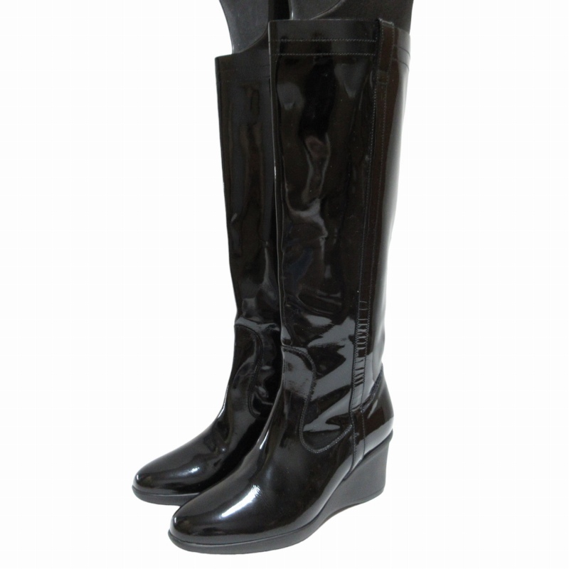 フェラガモ Ferragamo 6C イタリア製 （サルヴァトーレフェラガモ 