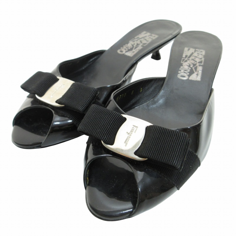 FERRAGAMO新品サンダル8D FERRAGAMO新品サンダル8D