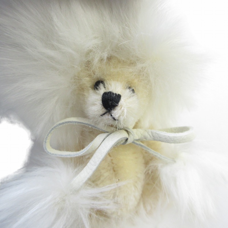 未使用品 プラダ PRADA ホワイトベアーチャーム クマモチーフ  