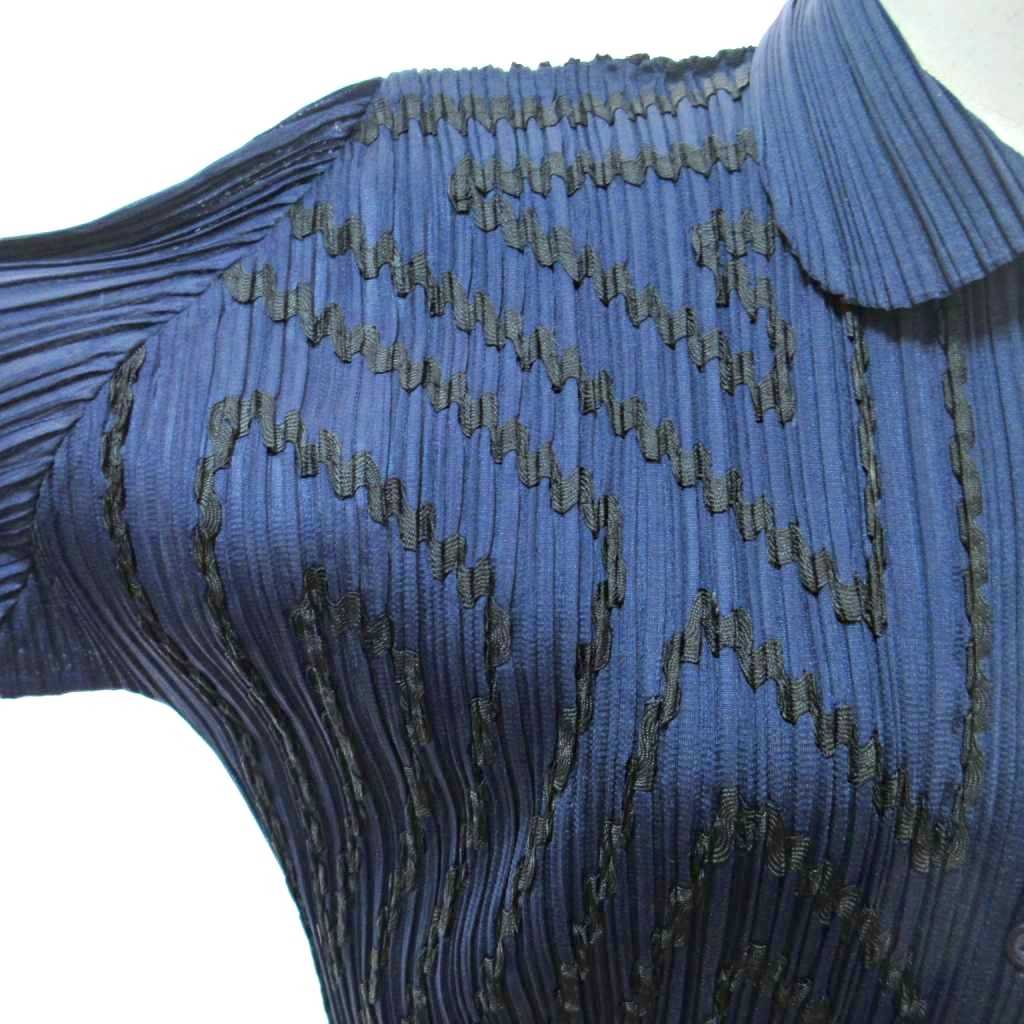 プリーツプリーズ PLEATS PLEASE イッセイミヤケ テープデザイン 