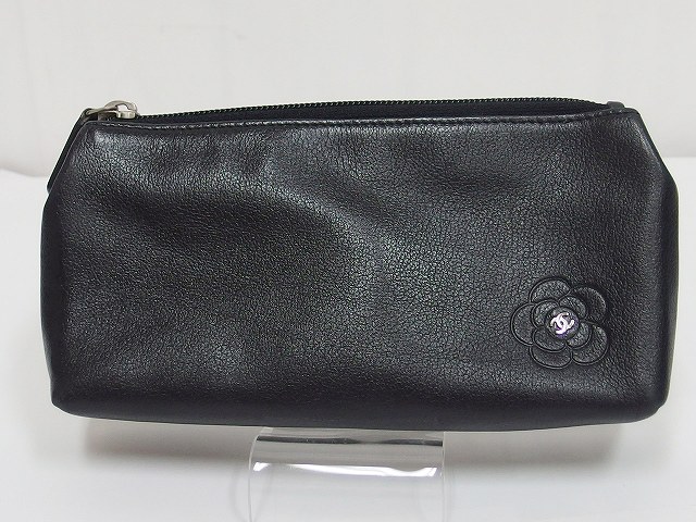 シャネル CHANEL バタフライカメリア ポーチ カーフスキン 黒ブラック 