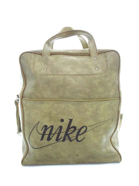 ナイキ NIKE 70