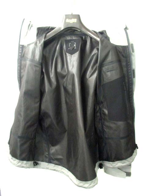 未使用品 ノースフェイス THE NORTH FACE ヒューズフォームマウンテン 