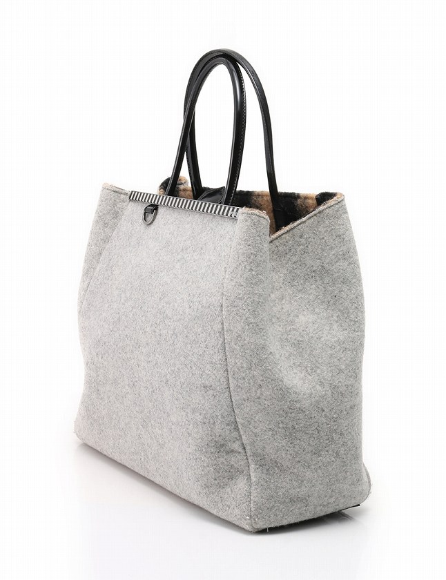 FENDI ブラック トートバッグ ポーチ付き✨ フェンディ FENDI バッグ