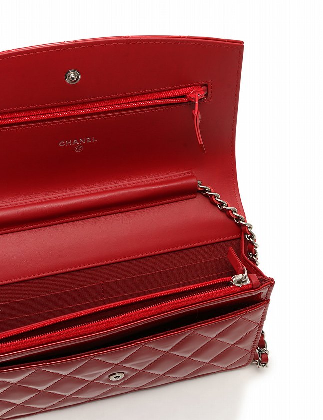 シャネル CHANEL マトラッセ 長財布 チェーン ウォレット 赤 レッド
