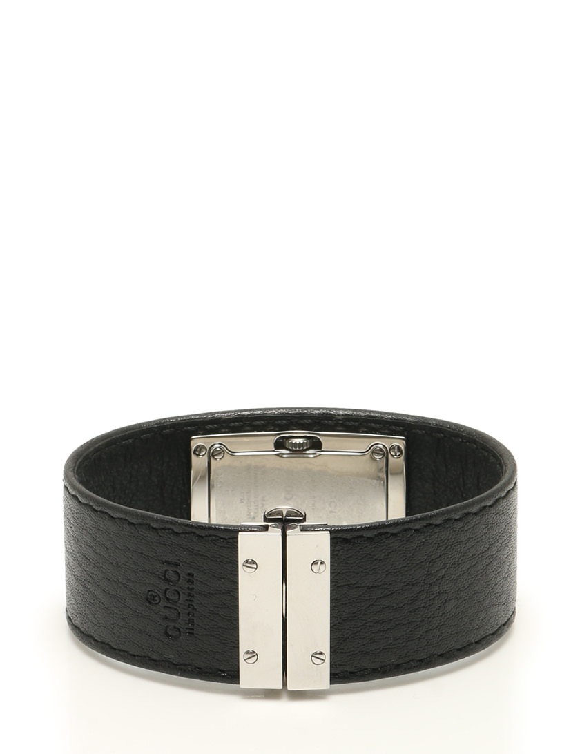 グッチ GUCCI バングルウォッチ 腕時計 シルバー 黒 クオーツ SS 
