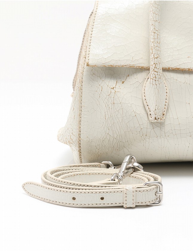 ミュウミュウ miumiu ハンドバッグ クラクリュール ベージュ 白 レザー 