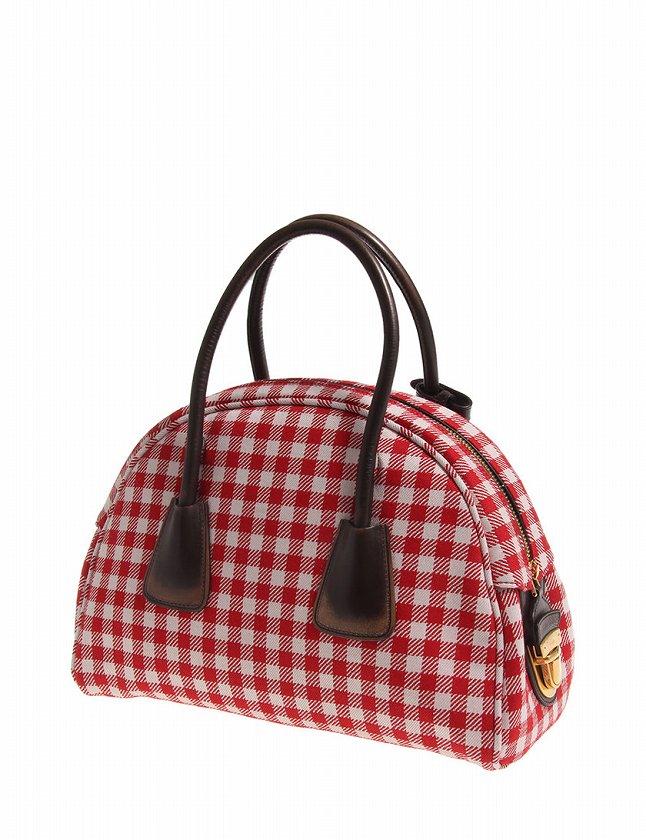 PRADA プラダ 赤 ナイロンボストンバッグ PRADA（ボストンバッグ ・ レッド/赤色系）のフリマアイテム一覧