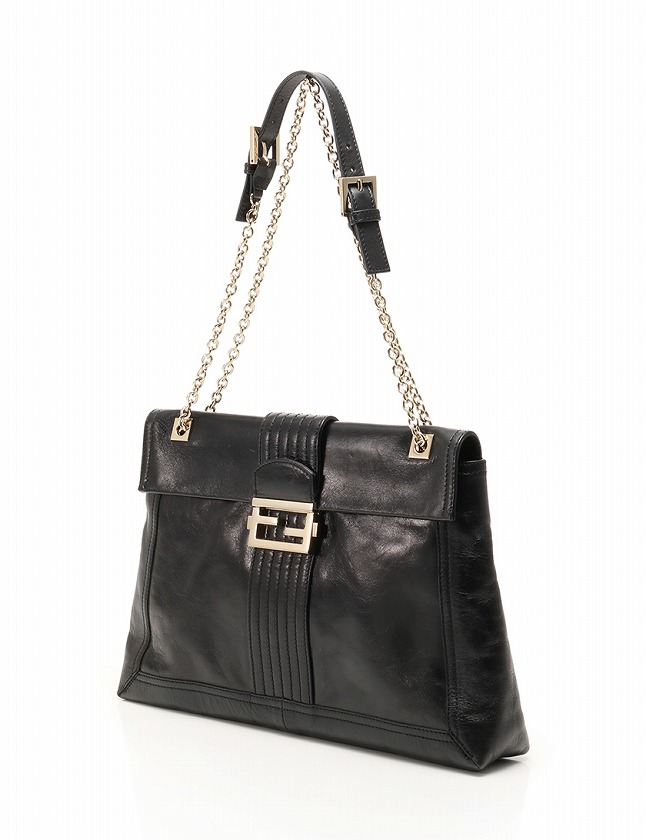 フェンディ FENDI ショルダーバッグ チェーン 黒 ブラック