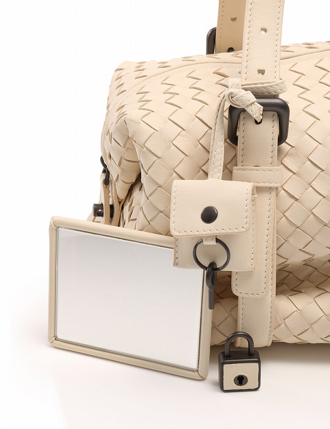 ボッテガヴェネタ BOTTEGA VENETA ボストンバッグ アイボリー イントレ  