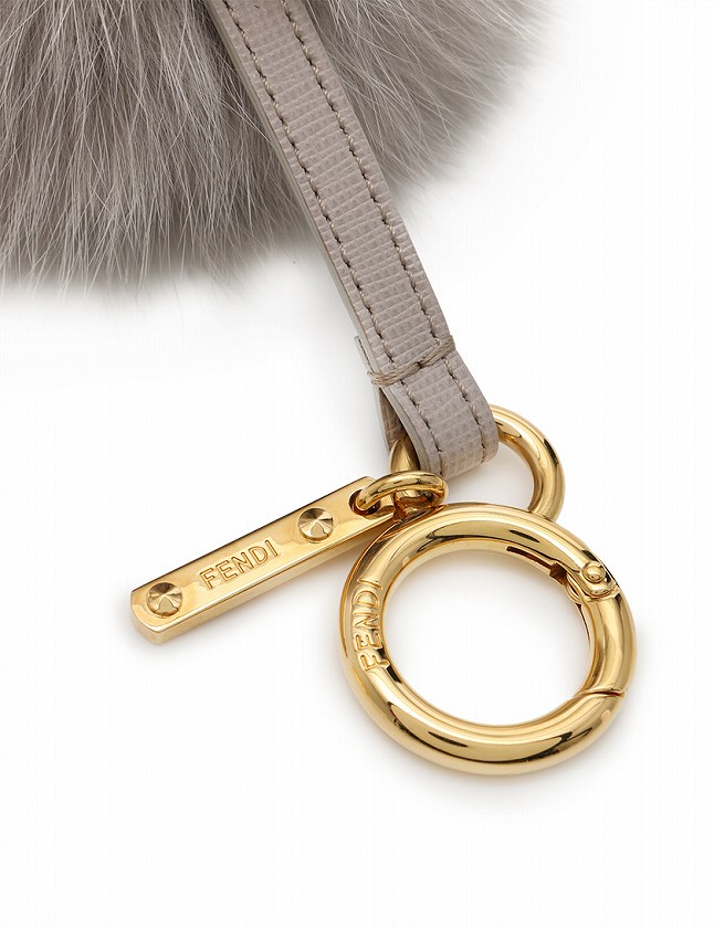 フェンディ FENDI バッグチャーム ポンポン グレー ゴールド 小物