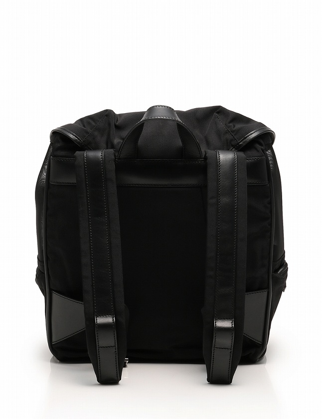 希少モデル　GUCCI リュック バックパック GG ナイロン　ブラック　グッチ 楽天市場】GUCCI グッチ GGナイロン バックパック リュックサック