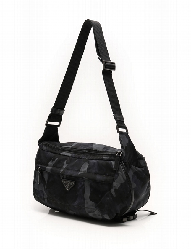 プラダ PRADA ショルダーバッグ メッセンジャーバッグ ネイビー 黒