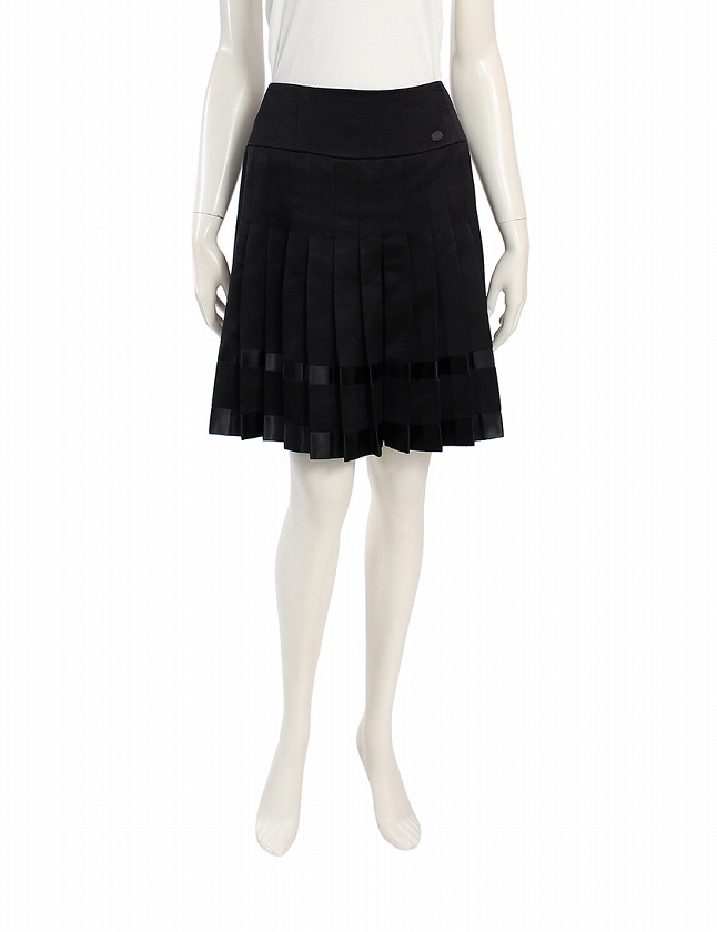 シャネル CHANEL プリーツスカート ココマーク 05 A 黒 ブラック XS  