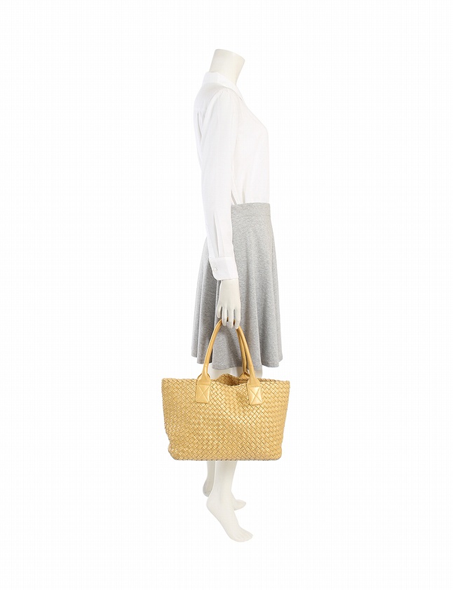 ボッテガヴェネタ BOTTEGA VENETA トートバッグ ハンドバッグ イントレ 