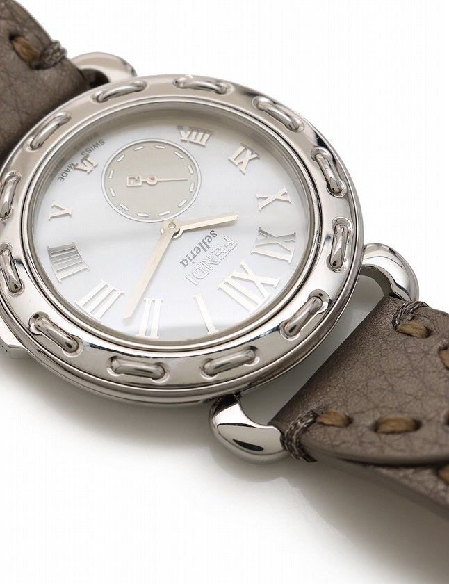 フェンディ FENDI 腕時計 8100M セレリア シルバー 白 クオーツ SS