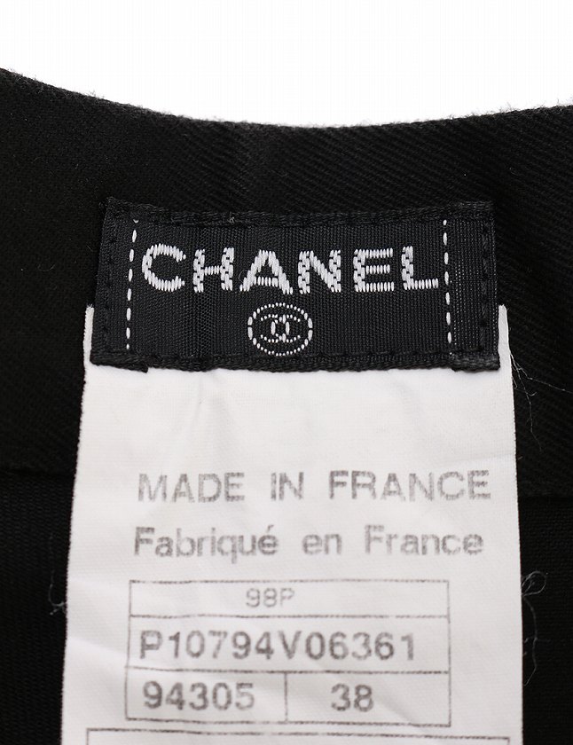 シャネル CHANEL ショート パンツ 98 P 黒 ブラック M ボトムス 無地