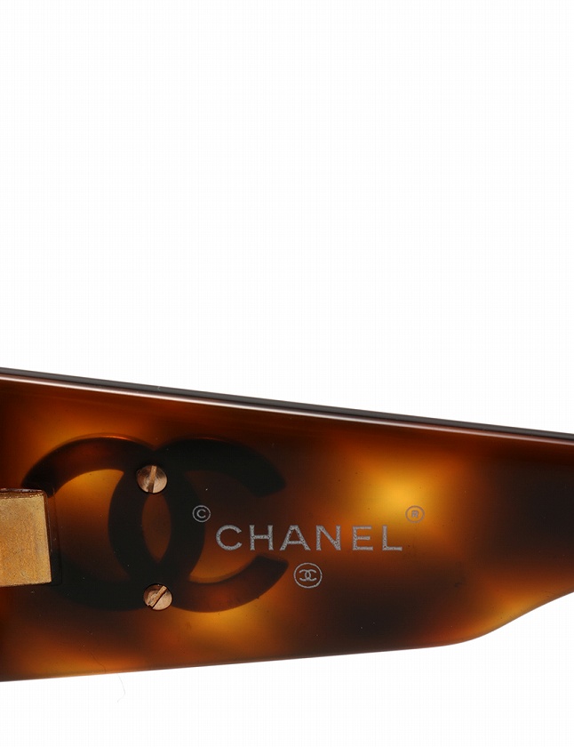 CHANEL ブラウン フライトキャップ レアヴィンテージ CHANEL キャビアスキン マトラッセ ウッド調 ハンドバッグ 8番台