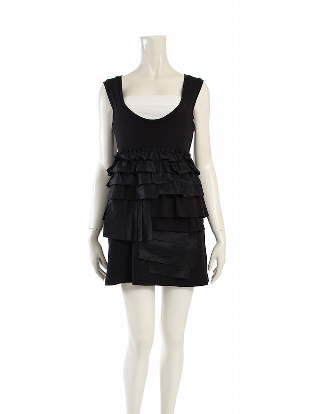 miu miu 黒 ノースリーブミニワンピース ミュウミュウ miumiu ワンピース ノースリーブ 黒 ブラック ミニ丈