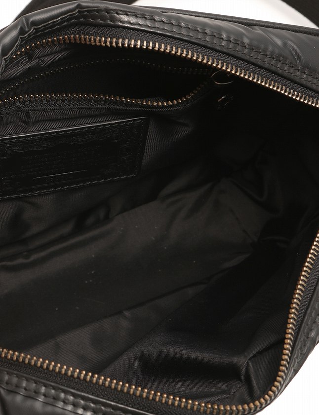 ハンティングワールド HUNTING WORLD ショルダーバッグ 黒 ブラック