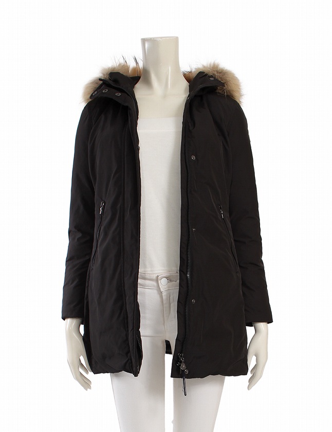 モンクレール MONCLER ダウンコート 黒 ブラック キッズ アウター 無地 